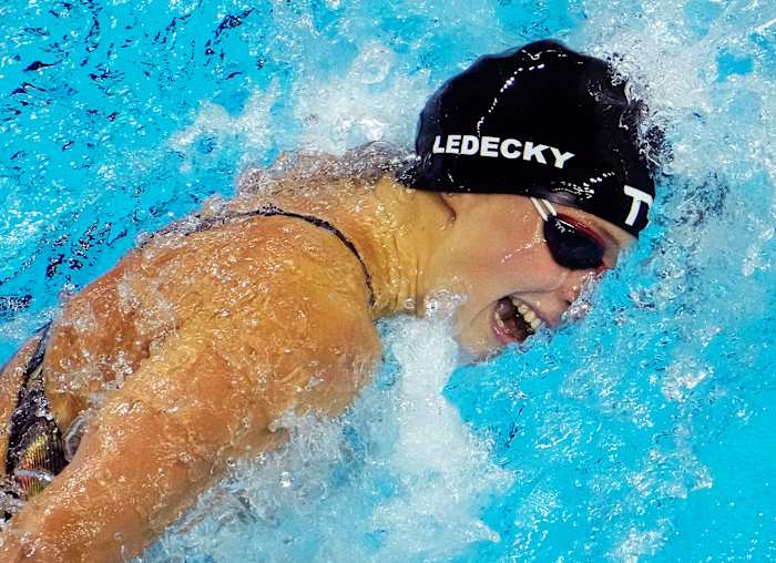 ledecky-pool-swimming